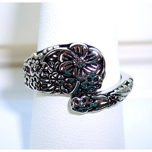 925 STERLING SILVER Cute Floral Spoon Ring - Picture 4 of 16